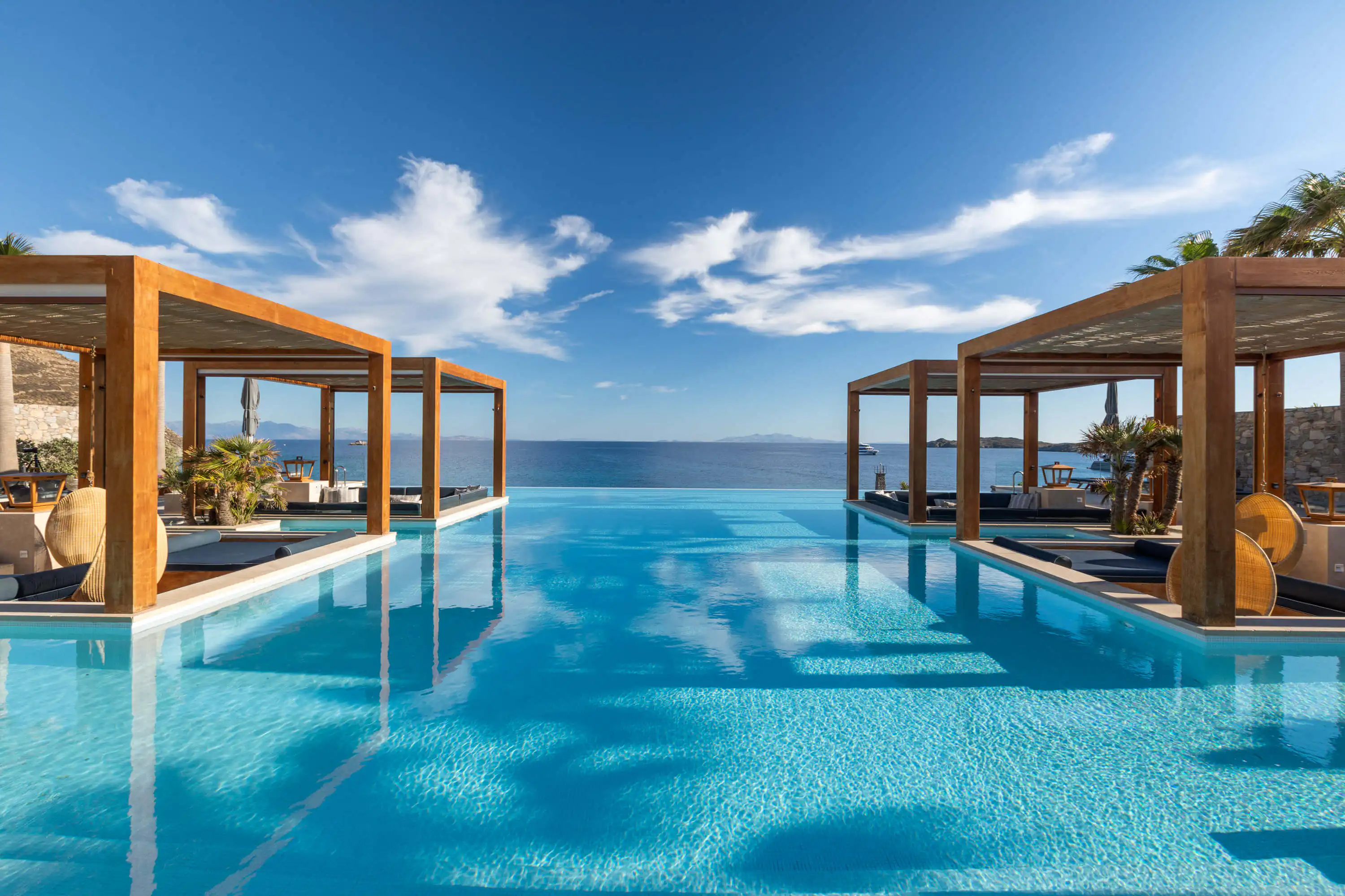 OASIS POOL